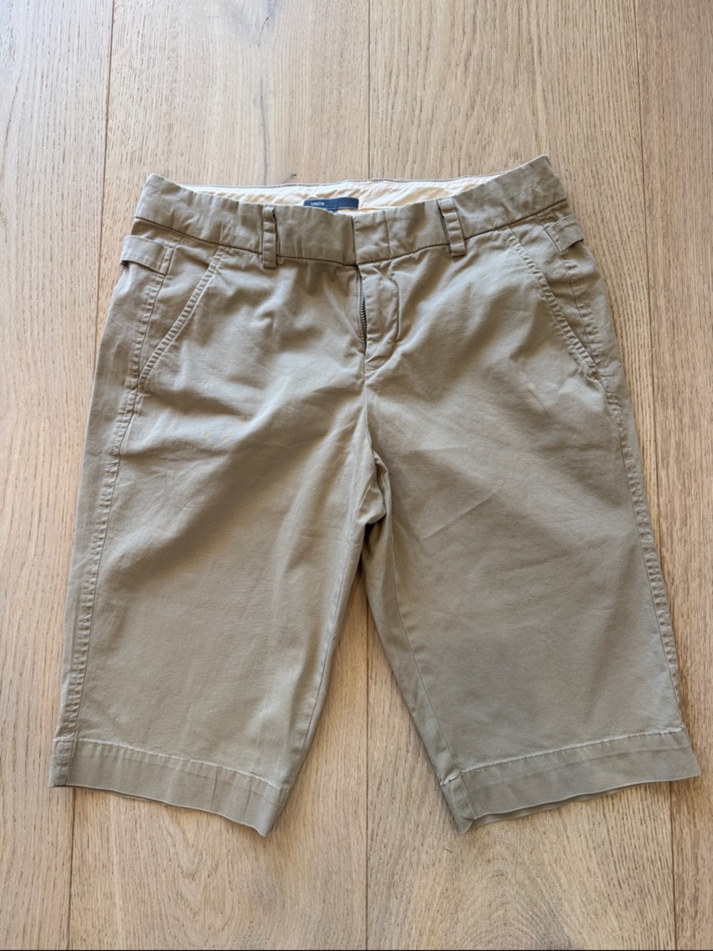 VINCE! Khaki Shorts! SUMMER!!
